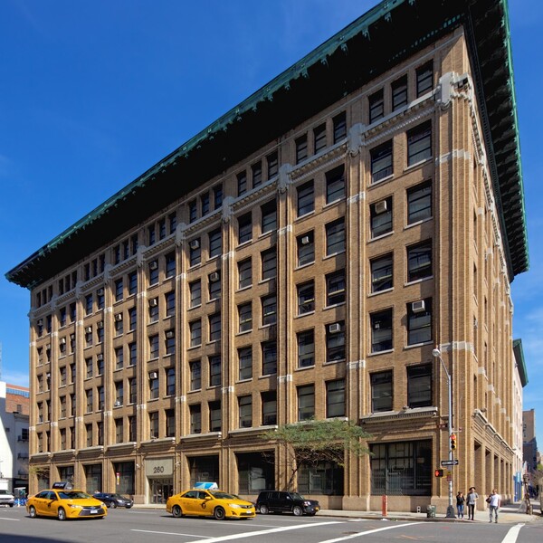 260 ELEVENTH AVENUE